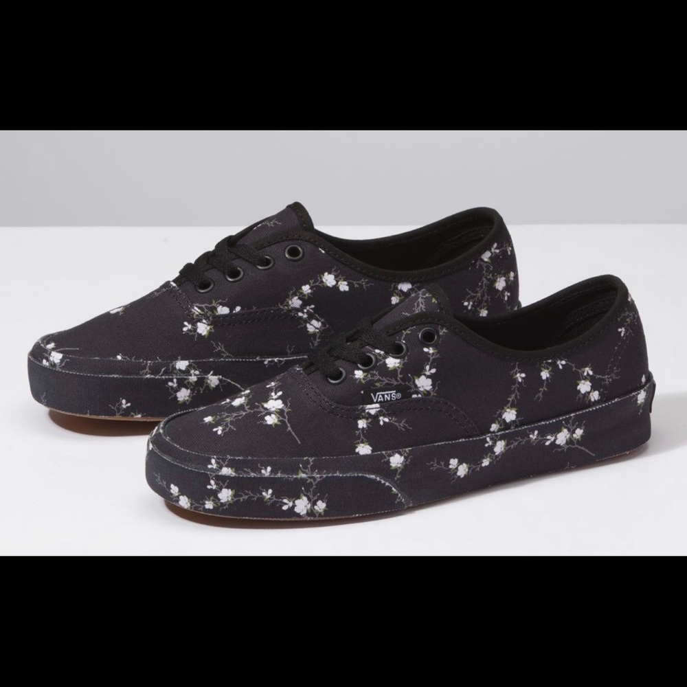 Vans Women's Black and White Floral Sneakers - Picture 2 of 10